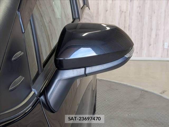 Toyota SIENTA 2017-11 8317090-27