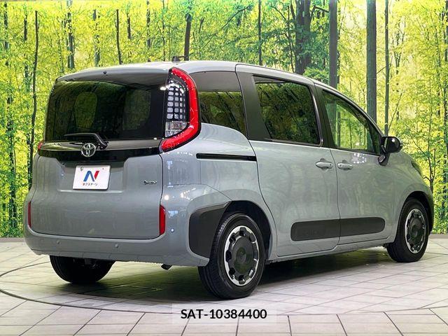 Toyota SIENTA 2026-05 8317073-17