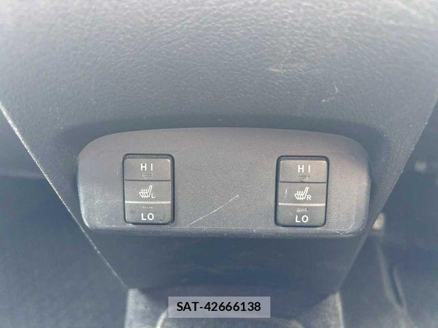 Toyota SIENTA 2015-09 8317093-9