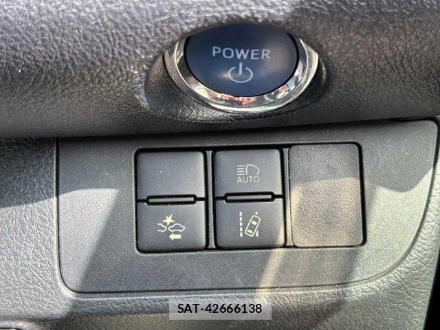 Toyota SIENTA 2015-09 8317093-12