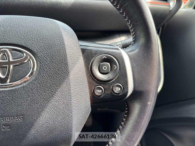 Toyota SIENTA 2015-09 8317093-17