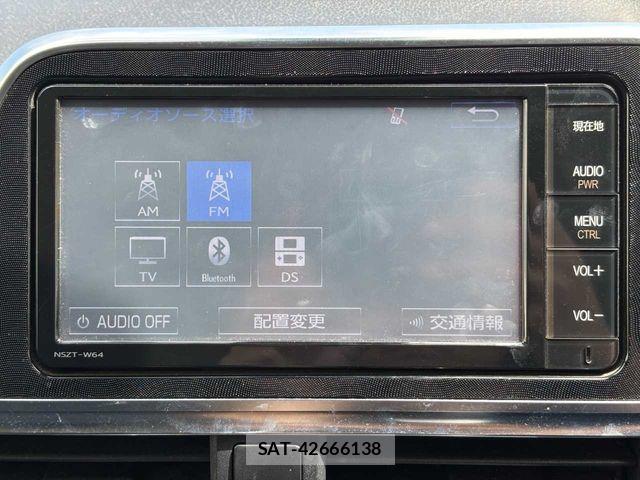 Toyota SIENTA 2015-09 8317093-6