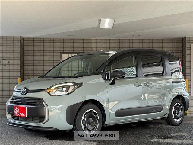 Toyota SIENTA 2024-06 8317075-0