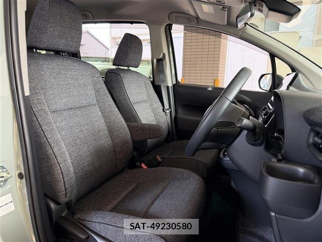 Toyota SIENTA 2024-06 8317075-13