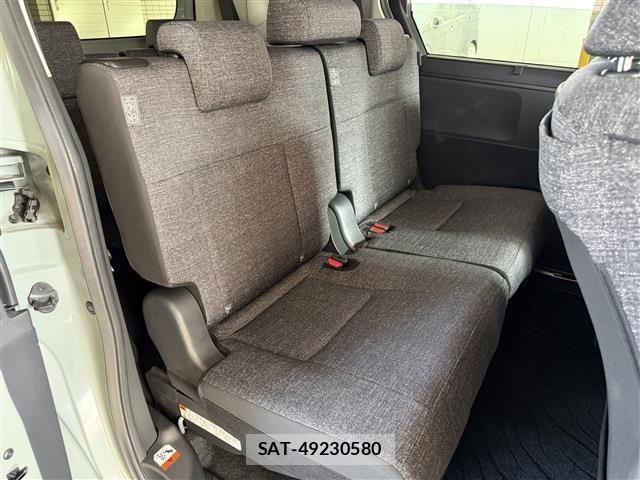 Toyota SIENTA 2024-06 8317075-14