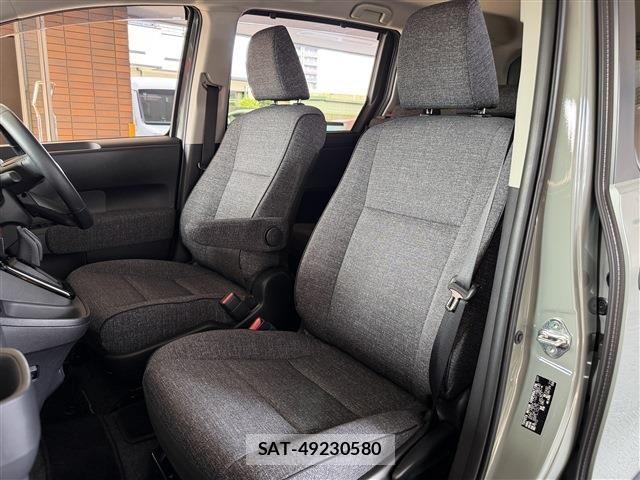 Toyota SIENTA 2024-06 8317075-15