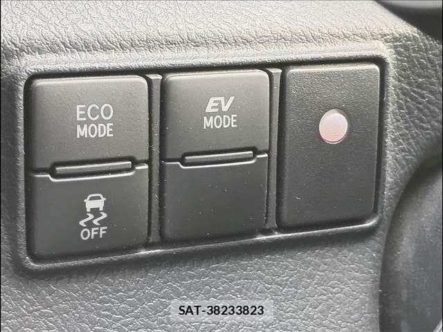 Toyota SIENTA 2021-01 8317088-12