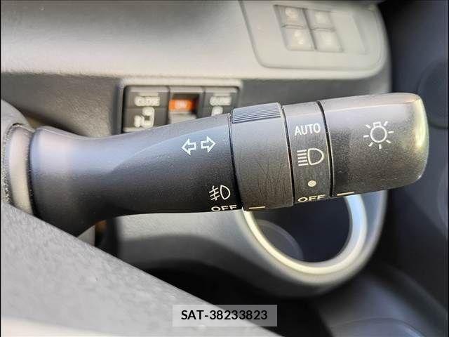 Toyota SIENTA 2021-01 8317088-14