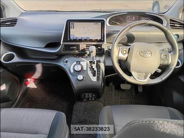 Toyota SIENTA 2021-01 8317088-1