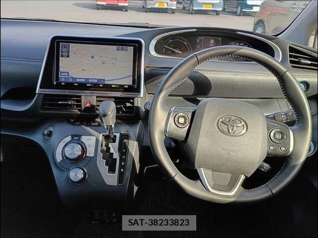 Toyota SIENTA 2021-01 8317088-3