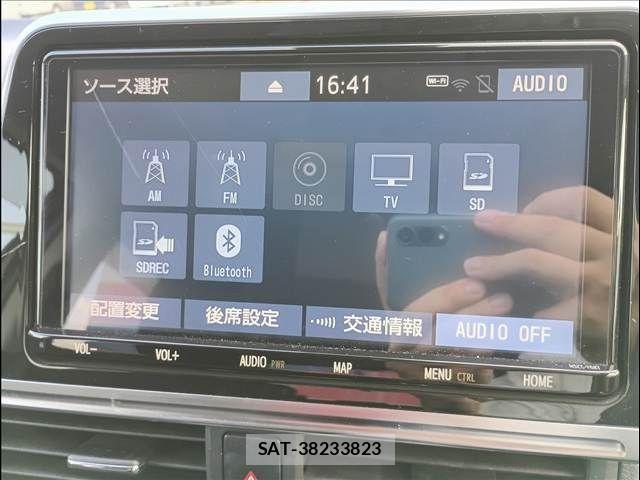 Toyota SIENTA 2021-01 8317088-7