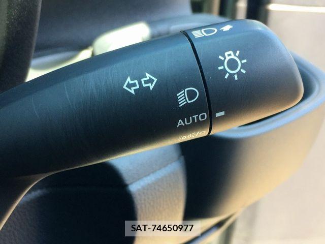 Toyota SIENTA 2024-02 8317084-23