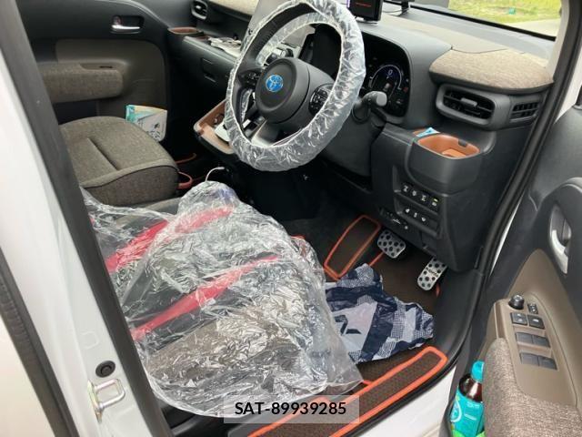 Toyota SIENTA 2025-12 8317072-13