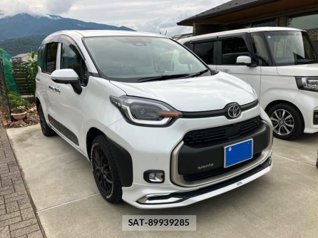 Toyota SIENTA 2025-12 8317072-1