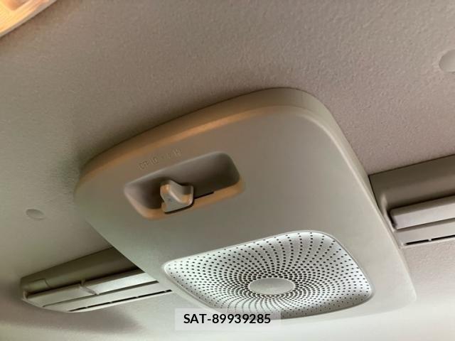 Toyota SIENTA 2025-12 8317072-20