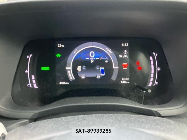 Toyota SIENTA 2025-12 8317072-24