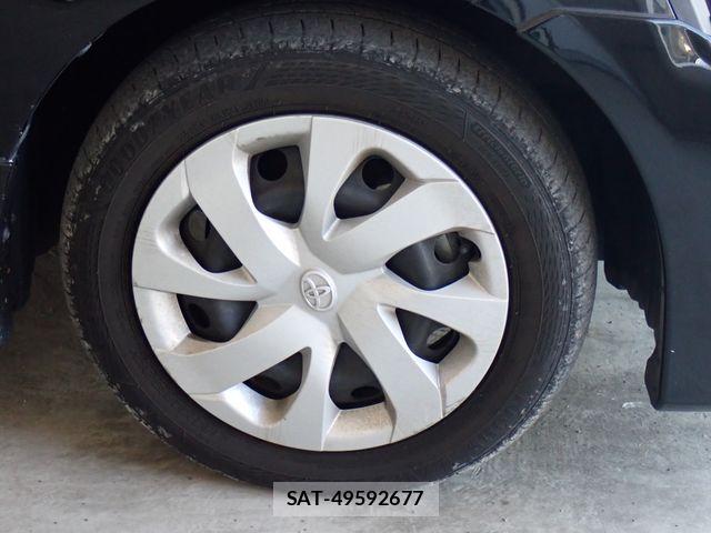 Toyota SIENTA 2017-07 8317086-25