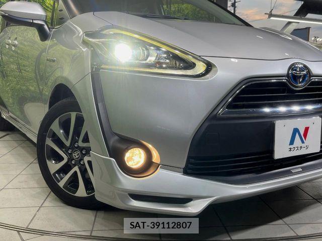 Toyota SIENTA 2015-10 8317092-13