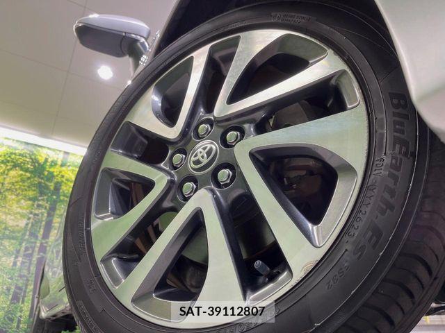 Toyota SIENTA 2015-10 8317092-14
