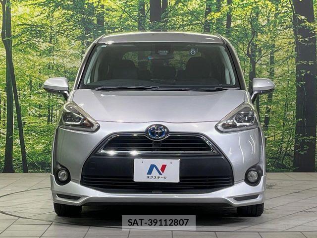 Toyota SIENTA 2015-10 8317092-15