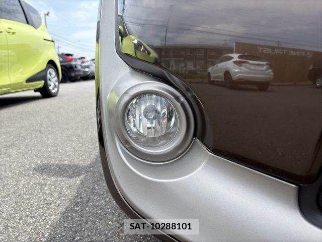 Toyota SIENTA 2017-08 8317091-25