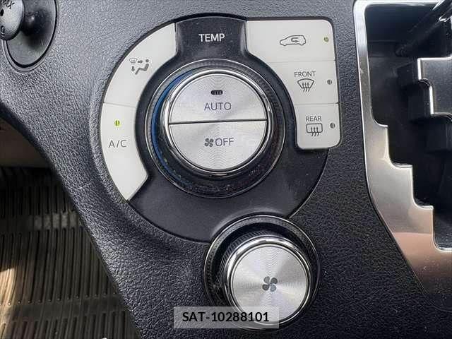 Toyota SIENTA 2017-08 8317091-8
