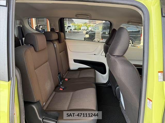 Toyota SIENTA 2019-09 8317087-17