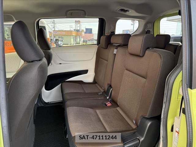 Toyota SIENTA 2019-09 8317087-18