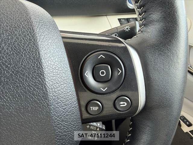 Toyota SIENTA 2019-09 8317087-25