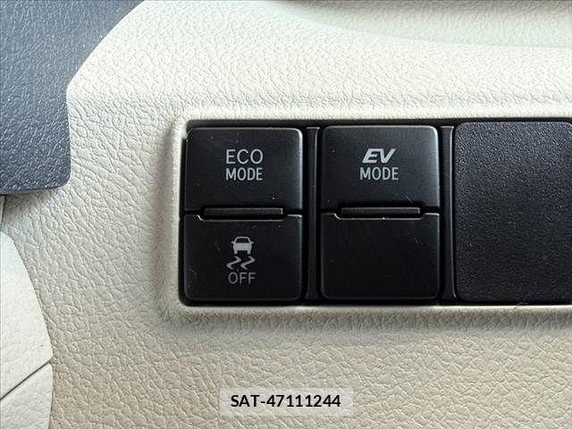 Toyota SIENTA 2019-09 8317087-29