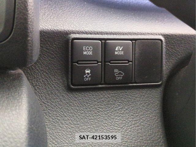 Toyota SIENTA 2016-03 8317094-12