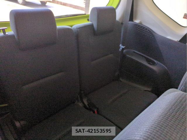 Toyota SIENTA 2016-03 8317094-28