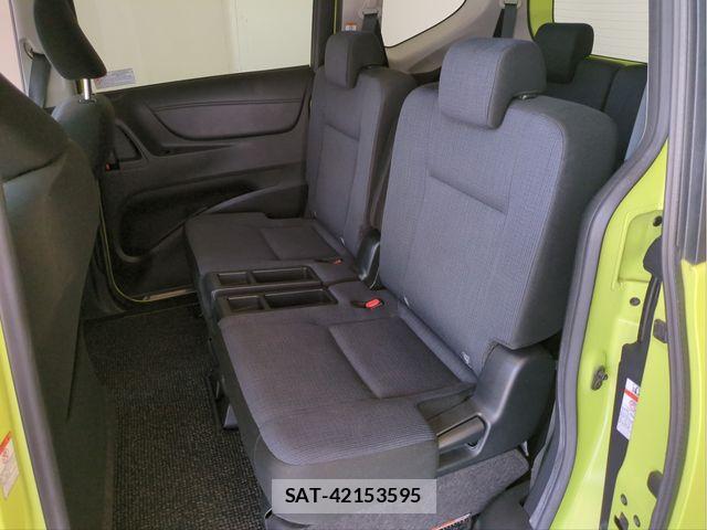Toyota SIENTA 2016-03 8317094-4