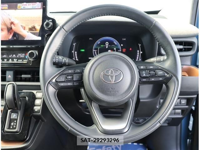 Toyota SIENTA 2022-09 8317081-10