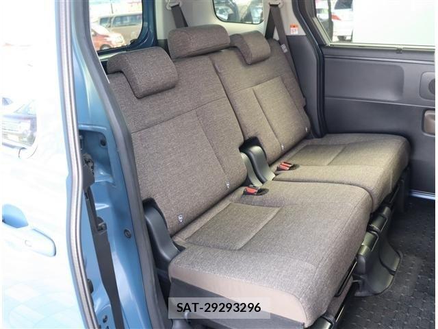 Toyota SIENTA 2022-09 8317081-13