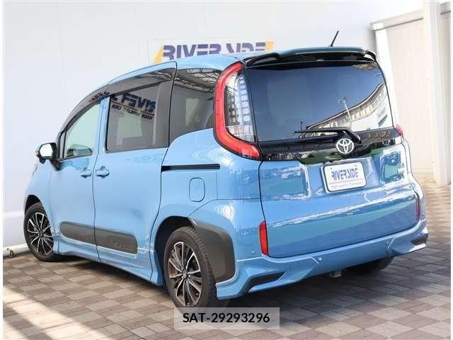 Toyota SIENTA 2022-09 8317081-23