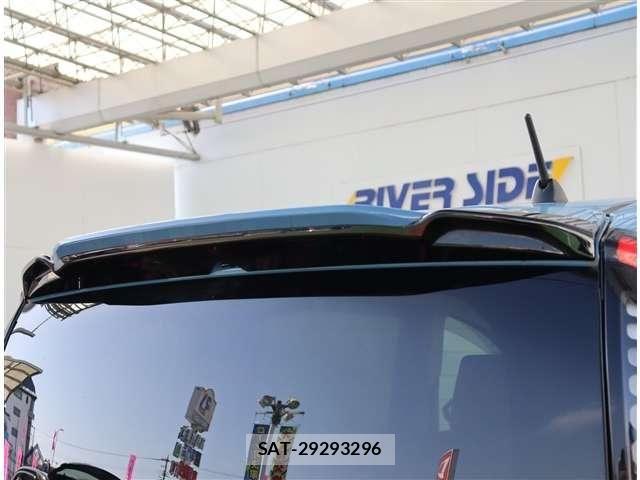 Toyota SIENTA 2022-09 8317081-26