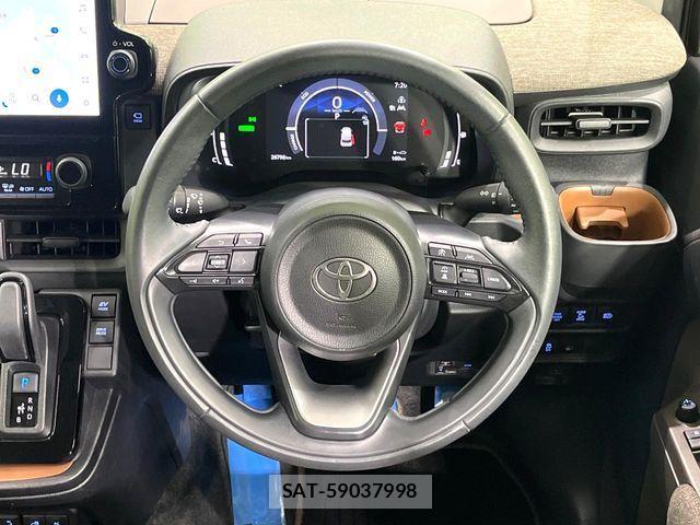 Toyota SIENTA 2023-08 8337875-11