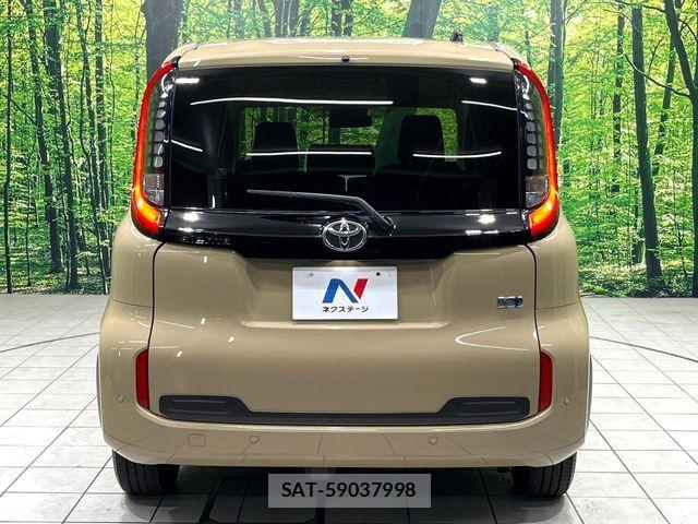 Toyota SIENTA 2023-08 8337875-15
