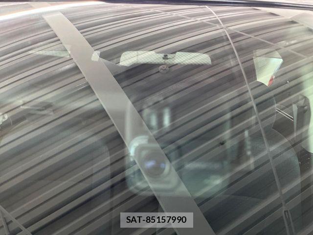 Toyota SIENTA 2016-02 8337880-6