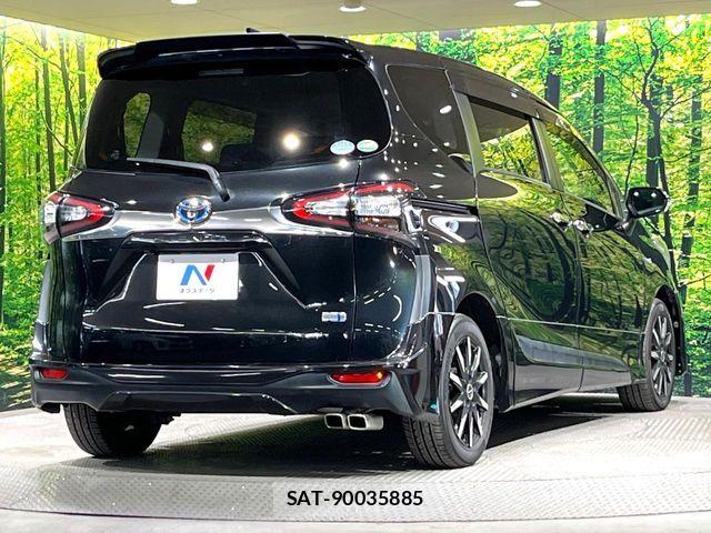 Toyota SIENTA 2016-08 8337884-17