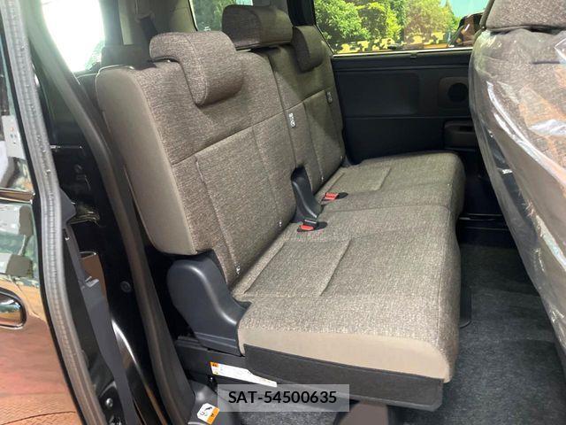 Toyota SIENTA 2026-06 8337863-8