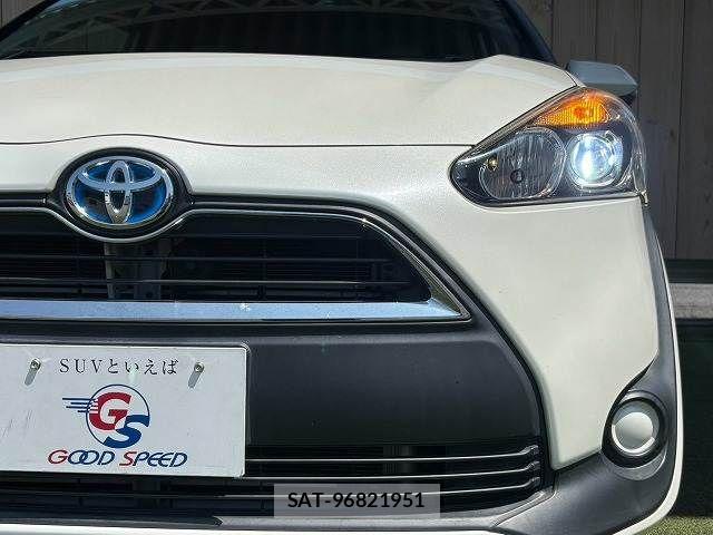 Toyota SIENTA 2016-08 8337891-19