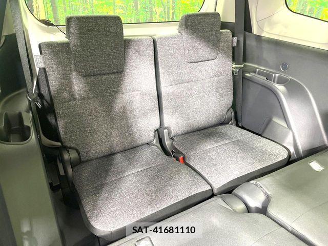 Toyota SIENTA 2022-10 8337877-9