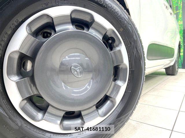 Toyota SIENTA 2022-10 8337877-13