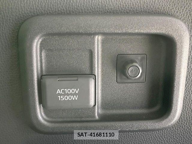 Toyota SIENTA 2022-10 8337877-6