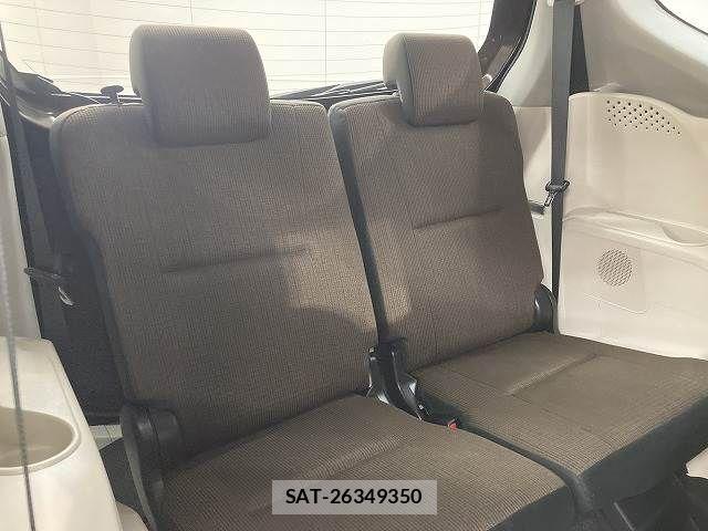 Toyota SIENTA 2017-04 8337886-11
