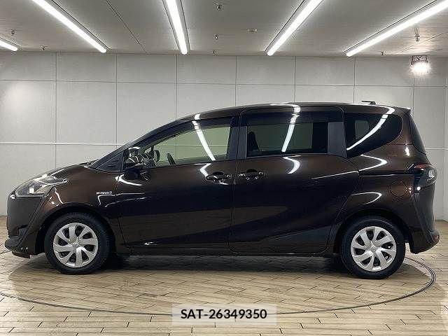 Toyota SIENTA 2017-04 8337886-16
