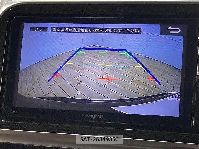Toyota SIENTA 2017-04 8337886-2