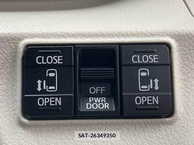 Toyota SIENTA 2017-04 8337886-4